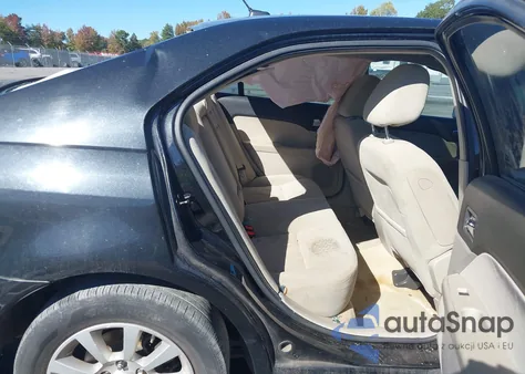 2009 Mercury Milan I4 из США, поврежденный, VIN 3MEHM07Z09R626946